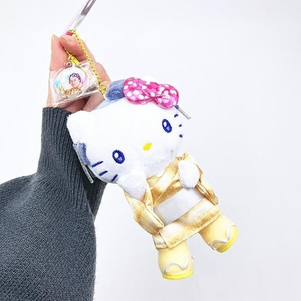 輝く！マツケンキティのぬいぐるみはキラキラオーラ満載