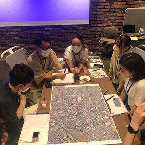 j54074KPhPiGKjHgi7Li.jpg?w=940&h=940