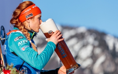 j6qclLJfv33hP1ngmI1p.jpg?w=940&h=940