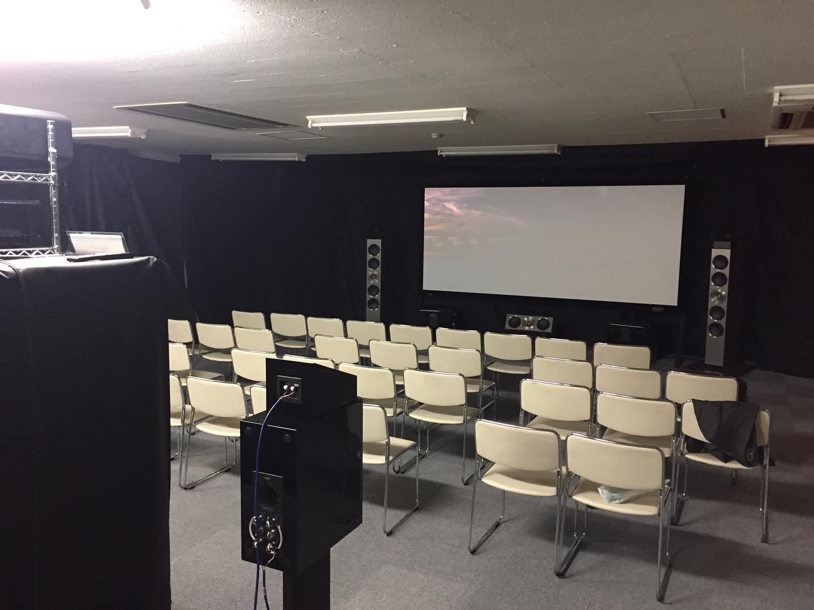 8F特設会場(2016年開催時)