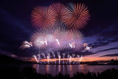 j9EJ28macIRUbOtmGImc.jpg?w=940&h=940