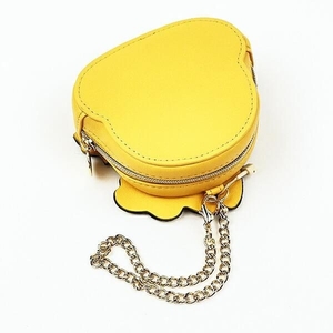 ディズニーのポーチ