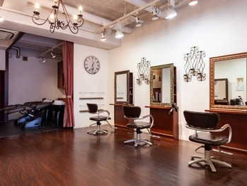 jBRWZI0VSLVTyN1jGymL.jpg?w=940&h=940