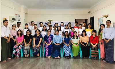 jDVDyaus6B3gG3tILp68.jpg?w=940&h=940