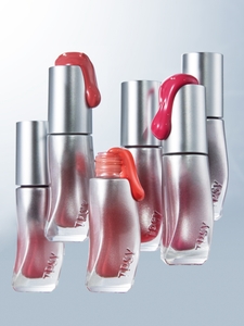 jEFD5UHFfEPDypAgFIFr.jpg?w=940&h=940