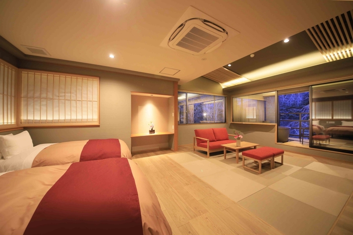 広々としたお部屋(箱根風雅)