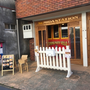 jMCzRkTXQa4vZFQ1l5fv.jpeg?w=940&h=940