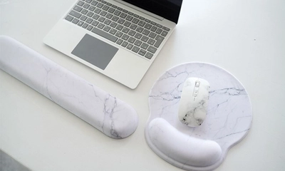 和をまとう大理石柄ワイヤレスマウスとパームレストが新発売