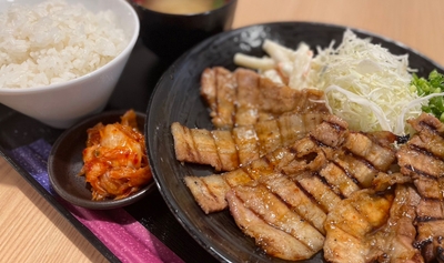 jNLZiV54CCN5g8M1y78s.jpg?w=940&h=940