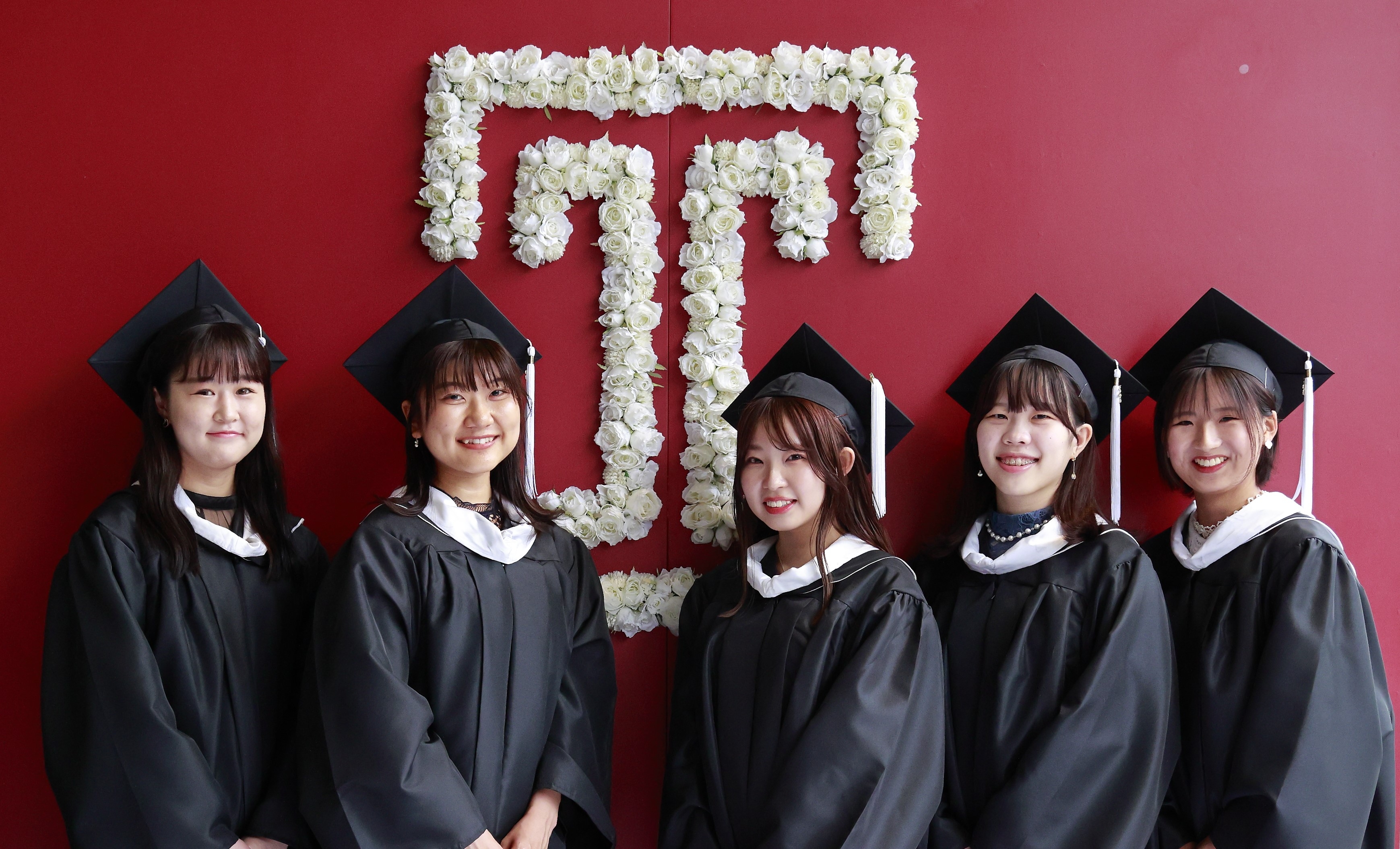 同じキャンパスにある日米2大学で学ぶ　「SWU-TUJ ダブル・ディグリー・プログラム」2期生が米州立大学を卒業