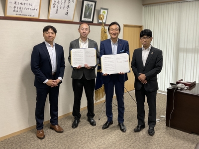 jU0I7fOGcqZGEat5Rwah.jpg?w=940&h=940