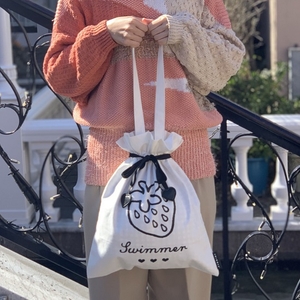 jUzNzvolqYltztuzhrQP.jpg?w=940&h=940