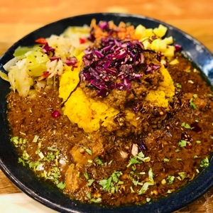 jYHrWKuy9rpHQBhmJuDO.jpg?w=940&h=940