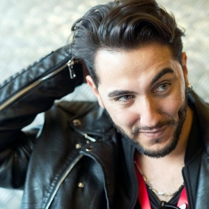 jcCEurL23XmWWV0u7rqd.jpeg?w=940&h=940