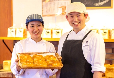 jhRo1iOqBWMSmSddF8Md.jpg?w=940&h=940