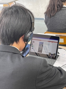 jhf0GNMUwAPYpcBnxwlh.jpg?w=940&h=940