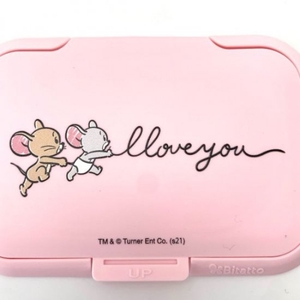 jmH4HC3HxyQentUIOePc.jpg?w=940&h=940