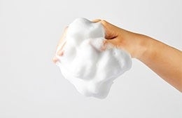 逆さにしても落ちないくらいしっかり吸着!