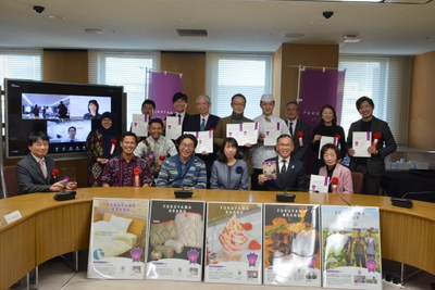 joxZoTOvjzNToYvt1hDe.JPG?w=940&h=940