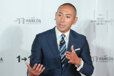 jrW8bv4Ss66fH8ttBwNa.jpg?w=940&h=940