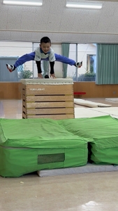 jraR8OrY9WXhTyl9kUHJ.jpg?w=940&h=940