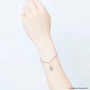 ムーミントロール　ブレスレット　着用画像