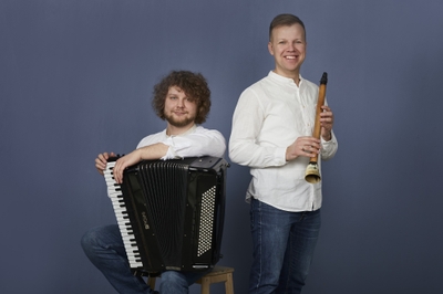 【鳥取会場】アコーディオン＆ビルビネ奏者／リトアニア