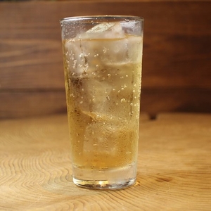 jvRduQUJ378KkX1rquf4.jpg?w=940&h=940