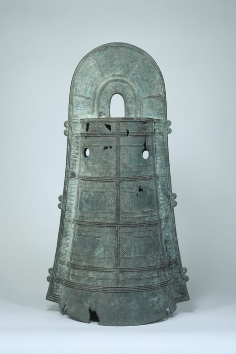 突線鈕3式銅鐸 弥生時代(後期)・1~3世紀 愛知県豊川市小坂井町伊奈松間出土 東京国立博物館蔵(※貸与予定作品)