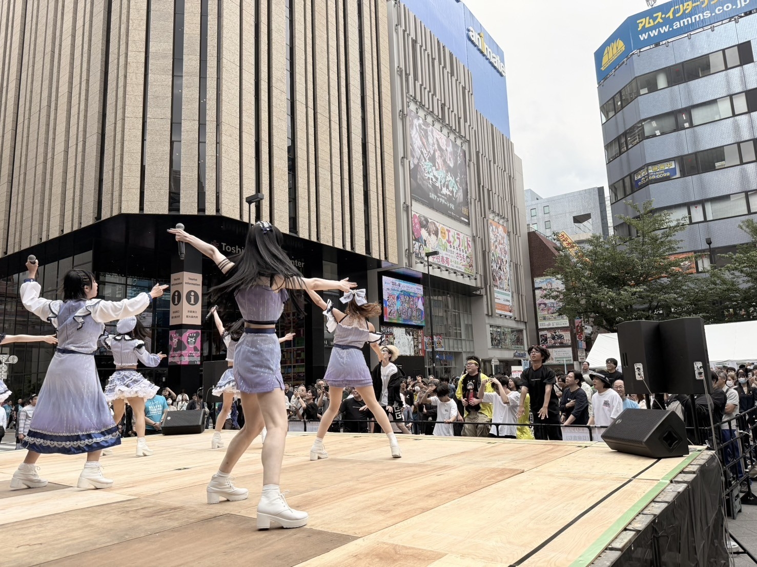 中池袋公園で開催された「WELOVETOSHIMA〜地域貢献メッセ〜」の様子②