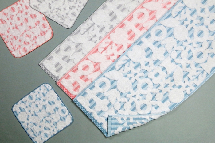 ▲ サイズはフェイスタオル(約34×80cm)とハンカチタオル(約22×22cm)の2種類。