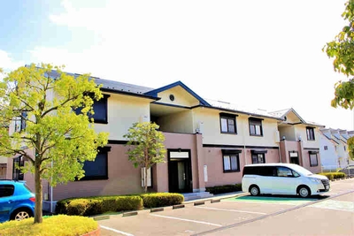 k5LGDK5QhgPKoXIAnWil.jpg?w=940&h=940