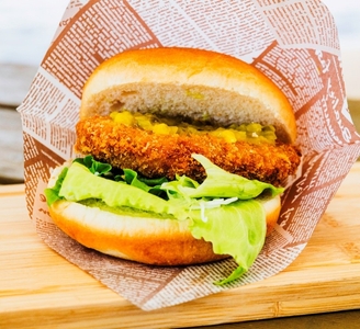 かわまたバーガー シャモメンチ