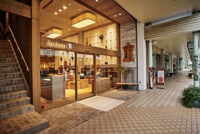 k5fA9hv2fOQ2IE7UPFLW.jpg?w=940&h=940