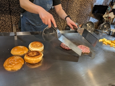 k7YGylDUt5pVClTeT9VV.jpg?w=940&h=940