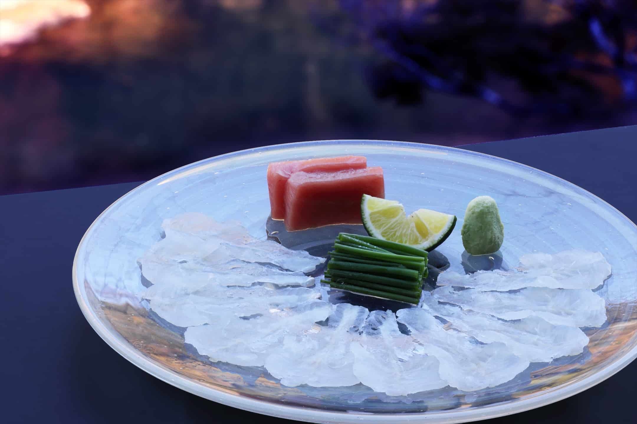 【星のや京都】京都の夏を代表する鱧をさまざまな調理法で味わい尽くす「奥嵐山の鱧(はも)会席」提供 ~大堰川(おおいがわ)にせり出した「嵐峡の納涼川床(かわゆか) 」で楽しむ特別会席~|期間:2023年7月1日~31日