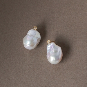 kDB6Xo6rsWMf8JA5gZB0.jpg?w=940&h=940