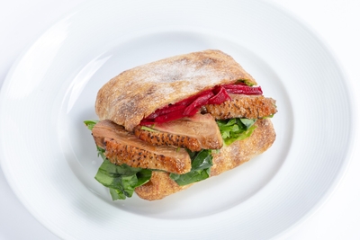 kFfjVH71Xv79p7giHohl.jpg?w=940&h=940