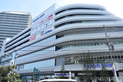 kHCGf3eBkGt09iG8ChBr.jpg?w=940&h=940