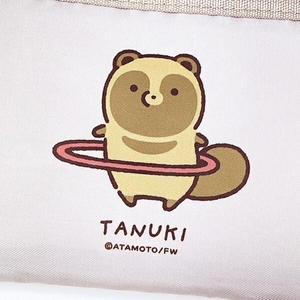 タヌキとキツネのポーチ特集