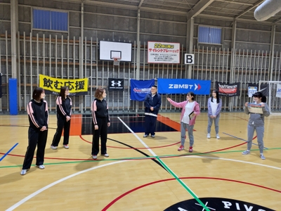 kIdnlNAfYLY46o9sLAra.jpg?w=940&h=940