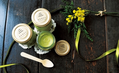 kKXQ7KQHO3Ugl4zZBZkd.jpg?w=940&h=940