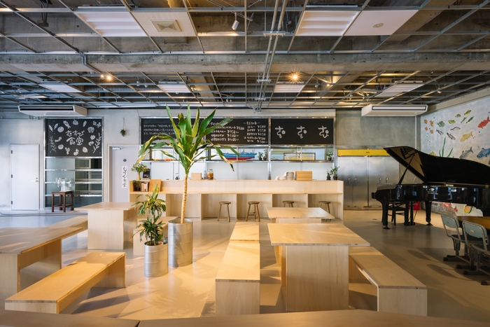 カフェ(元食堂)