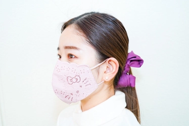 淡路島西海岸 ２つのハローキティのオンラインショップに 「Bling Me! × ハローキティ」 の大人可愛い商品が新登場！