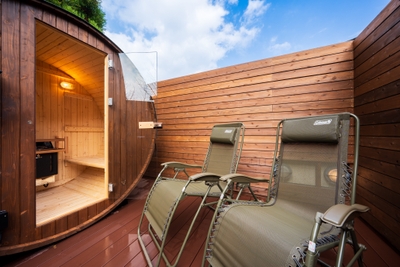 自然の中でととのう＜貸切フィンランドサウナ＞夜には星空も