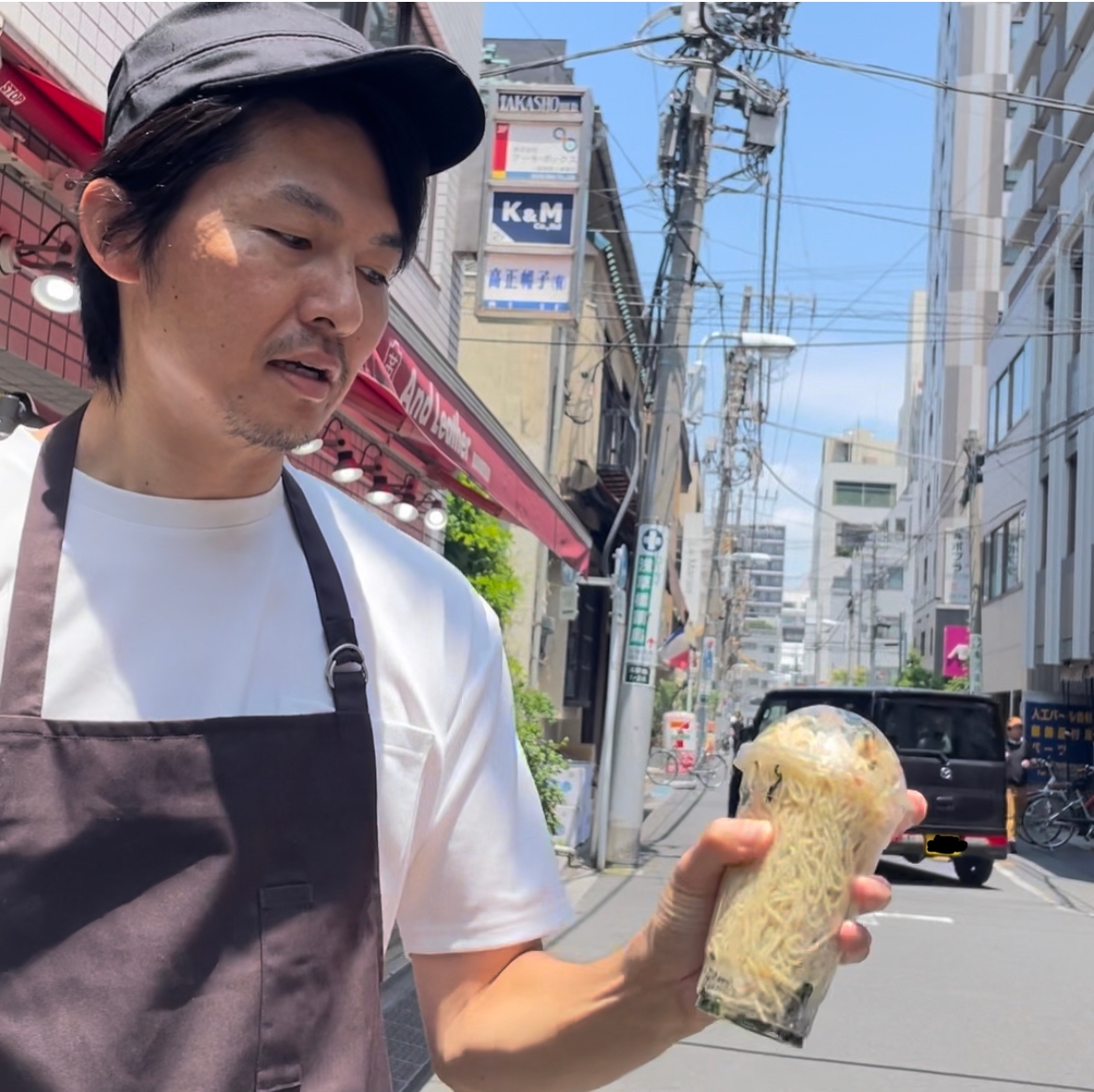 振って振ってお召し上がりください