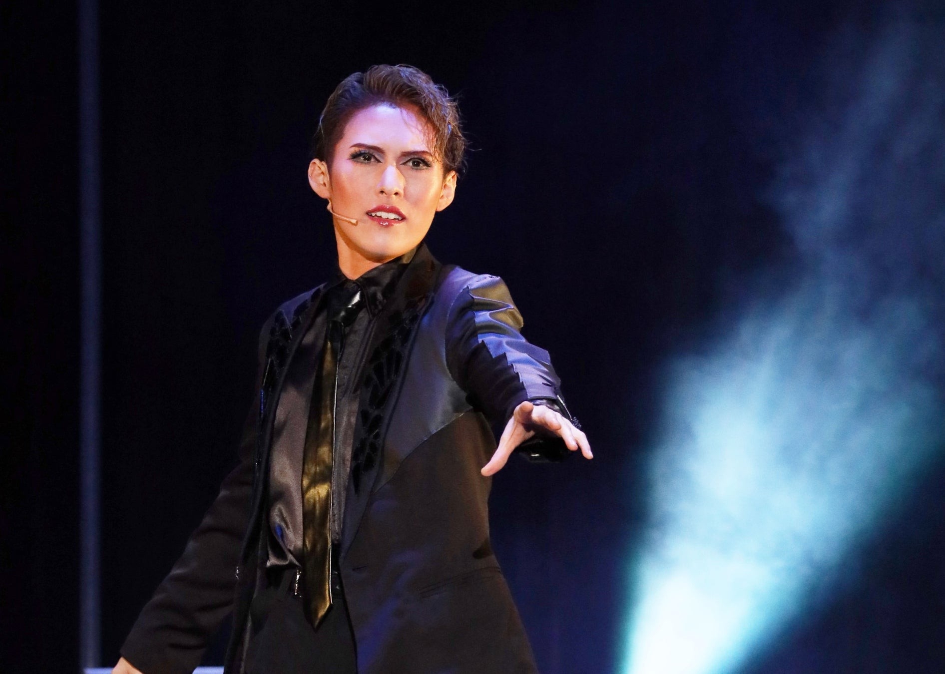 翼和希 主演の7作品が登場！「ＯＳＫ日本歌劇団 翼和希バースデーSP」4月12日(日)&19日(日)放送！CS衛星劇場