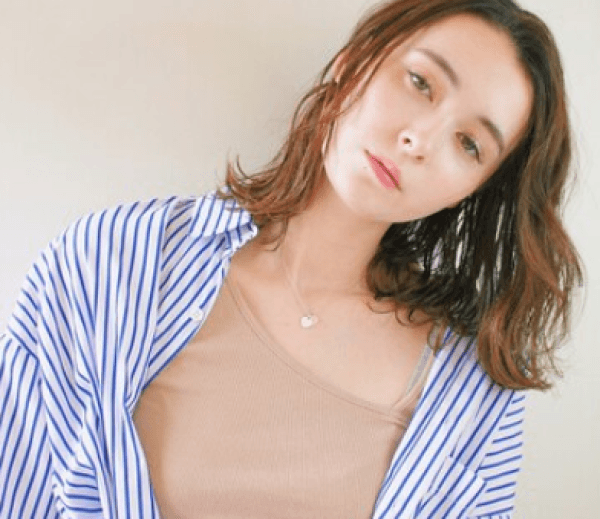 高津駅から徒歩2分!美術館のような洗練された空間の美容室『tela』の情報を駅近ドットコムで紹介