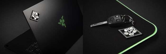 左:父ノ背中 ロゴ 刺繍ステッカー/右:父ノ背中 ロゴ 刺繍アートキーホルダー