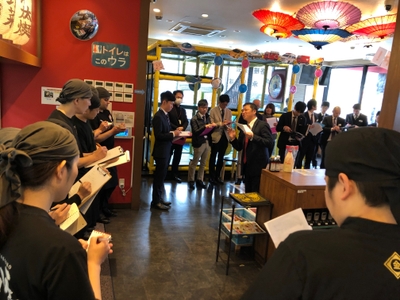 kYVFy69rX3YIquS91J5b.jpeg?w=940&h=940